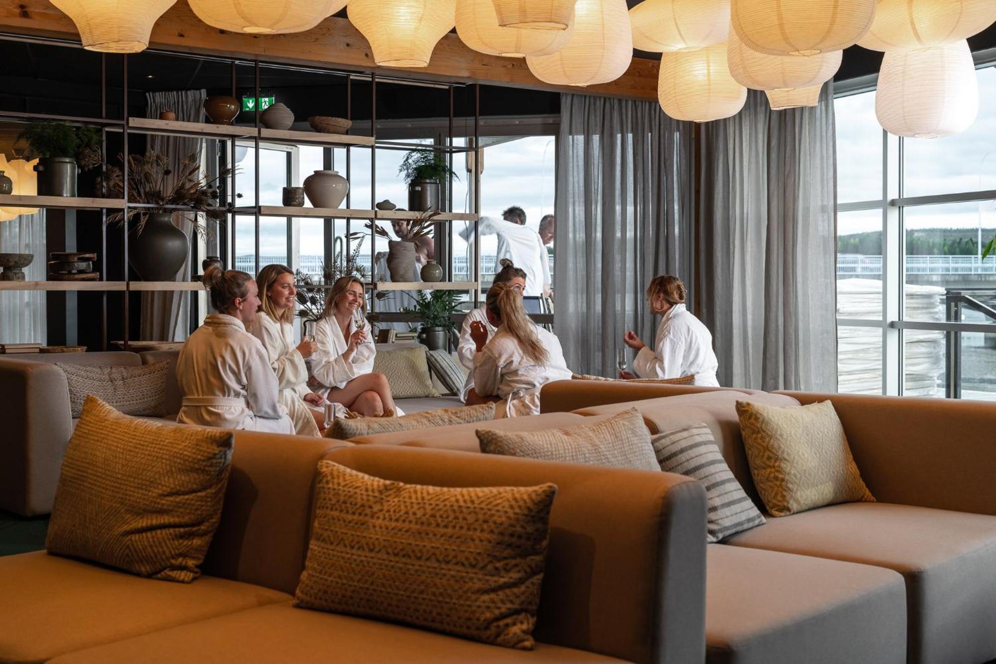 Hotell Lappland Lycksele Εξωτερικό φωτογραφία